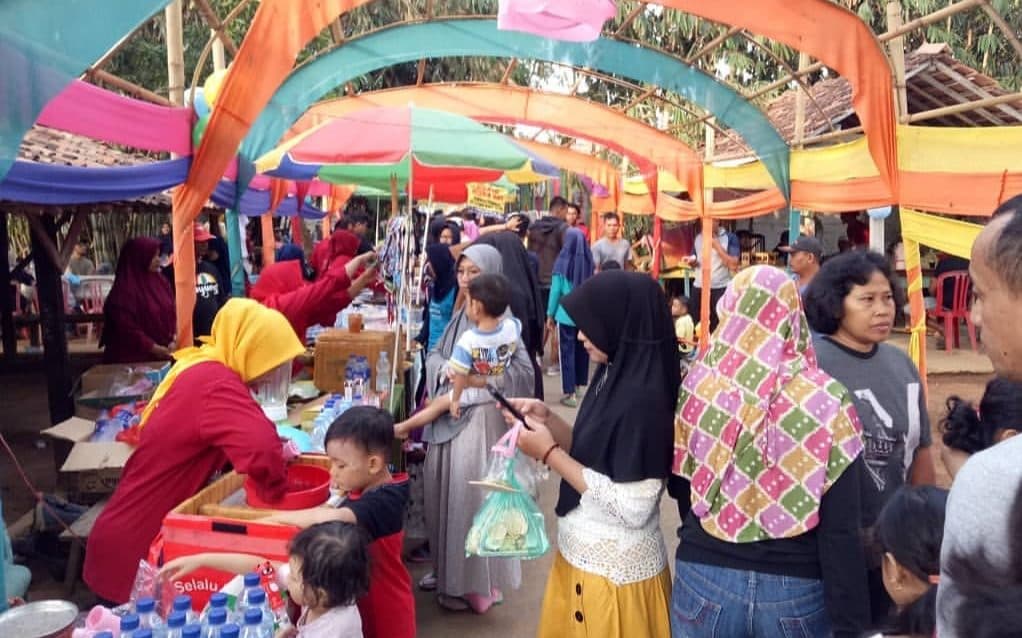 Pasar Yosomulyo Pelangi (Payungi) – Metro, Lampung